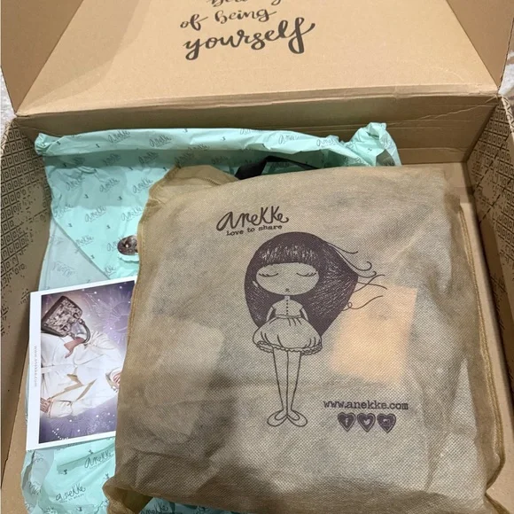 Anekke Universe Spirit collection crossbody bag celestial NWT - Picture 8 of 11